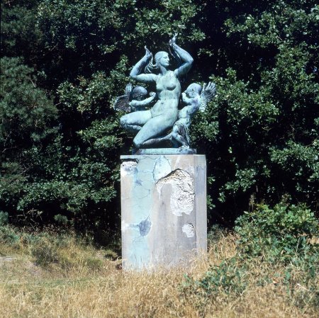 Afrodites Bælte, 1924-25, bronze